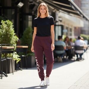 Calvin Klein Retro Women's Burgundy Sweatpants Joggers Logo Print Size‎ M Casual